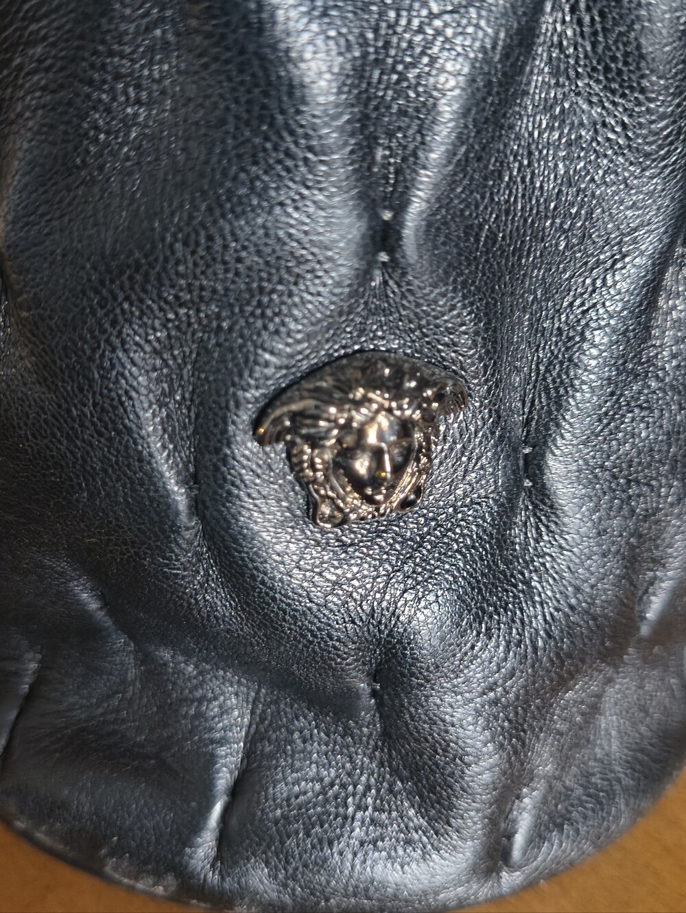 Vintage Gianni Versace Black Quilted Leather Medusa Drawstring Bucket Bag Pouch - Picture 9 of 11